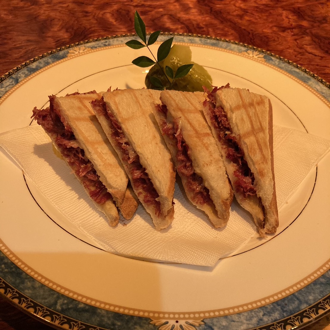 職人の手作りコンビーフ